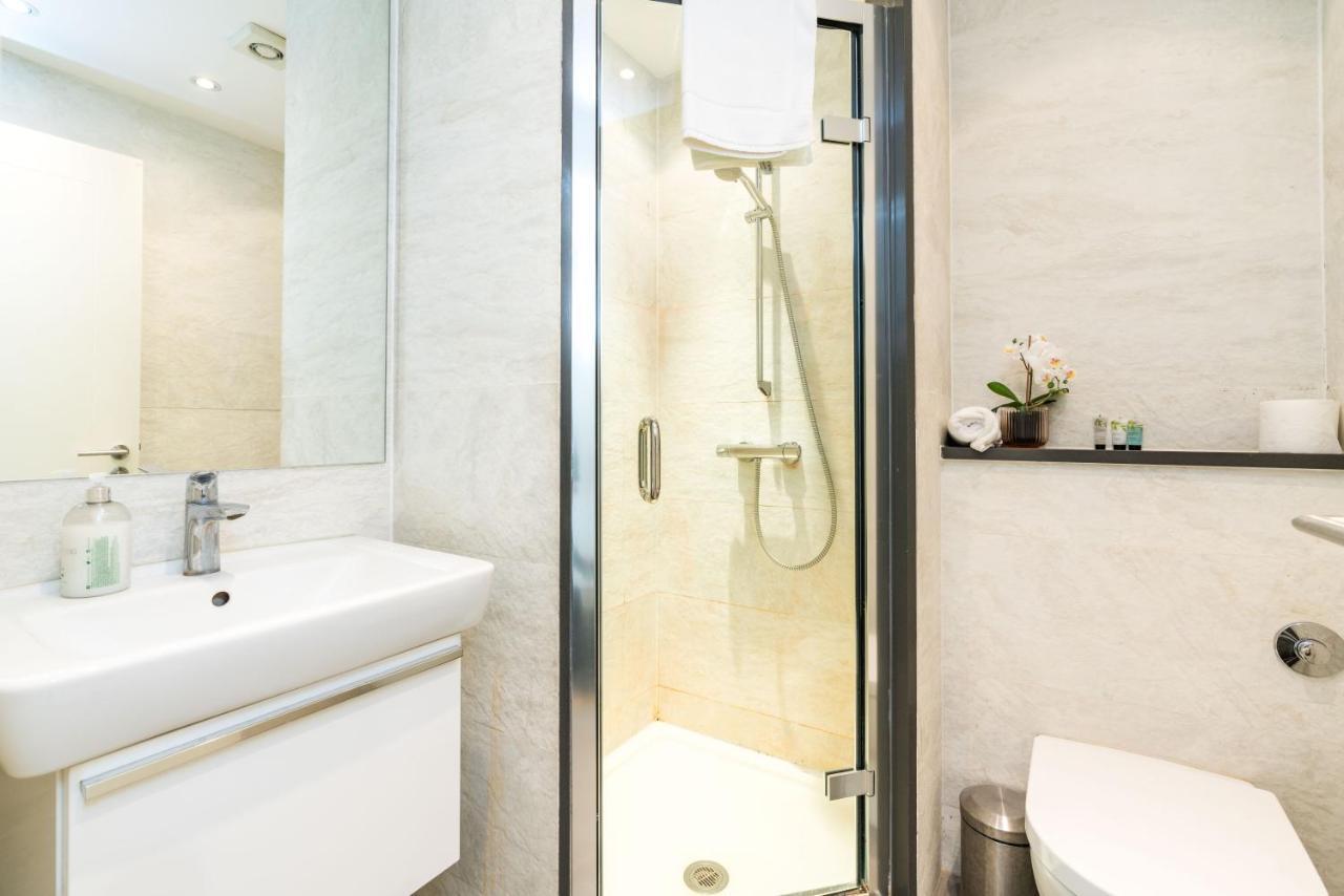 Amazing 2 Bedroom / Earls Court / Kensington Londra Exterior foto